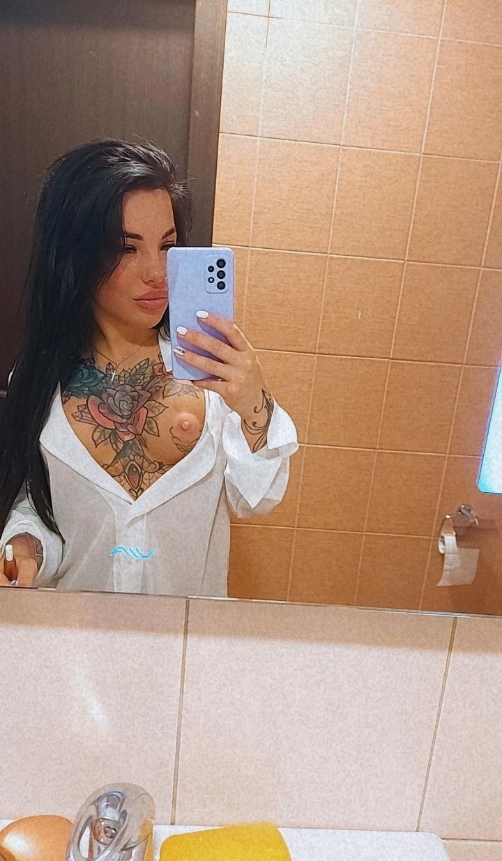 Путана Света Брюнетка c 1 размером груди у метро Проспект Большевиков Санкт-Петербург Фото - 2